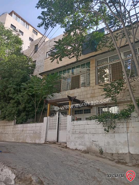 بناية سكنيه مساحة الارض 886م للبيع في عمان - تلاع العلي  بمنطقة الجامعه الاردنية 