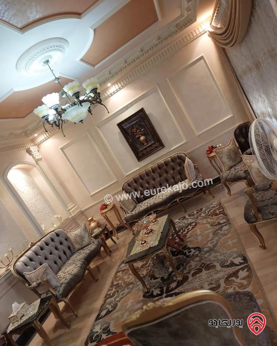 شقة مساحة 180م طابق ارضي للبيع في ضاحية الرشيد
