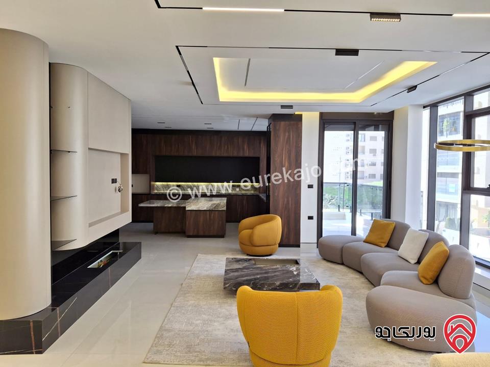 شقة فاخرة طابق أول مساحة 180م للبيع في عمان - دير غبار