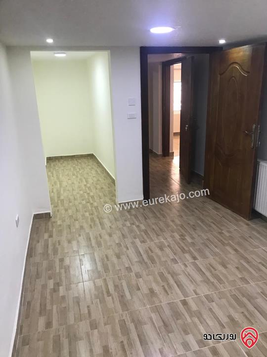 فيلا مجددة مساحة 440م على أرض 980م للبيع في الفحيص – منطقة الرهوة موقع مميز 