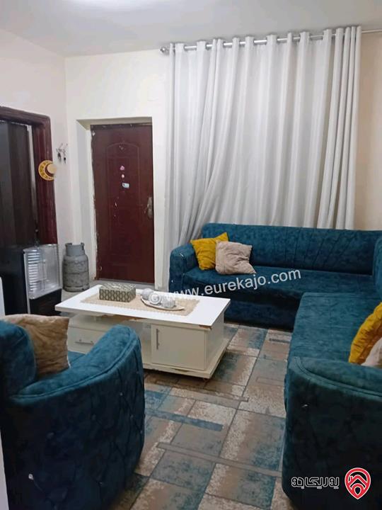 بيت مستقل مساحة 90م على أرض 220م للبيع في عمان - طبربور 