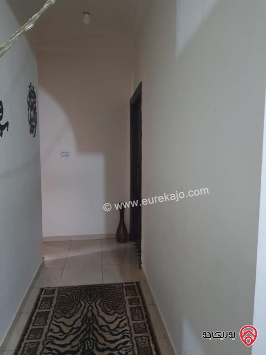 شقة طابق أول مساحة 132م للبيع في عمان - ماركا من المالك بسعر 42 ألف