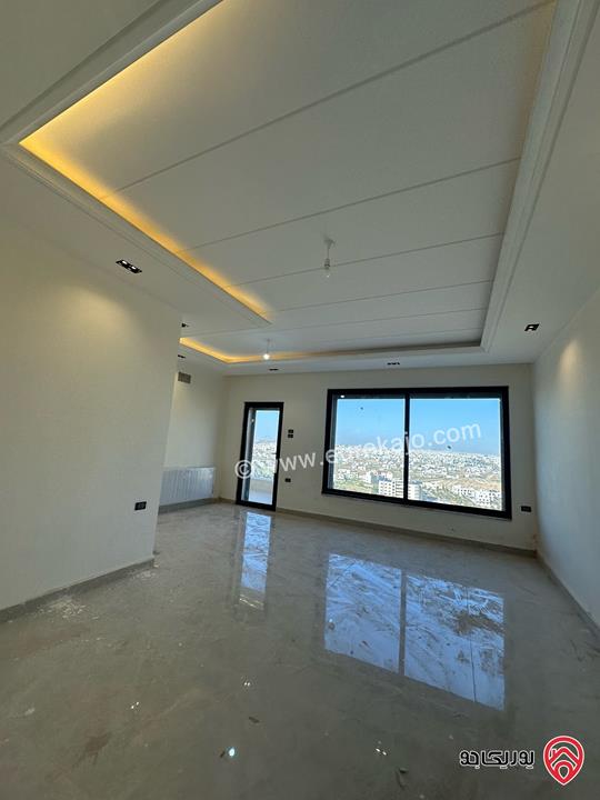 شقة مميزة طابق ثاني مساحة 225م للبيع في عمان - الظهير