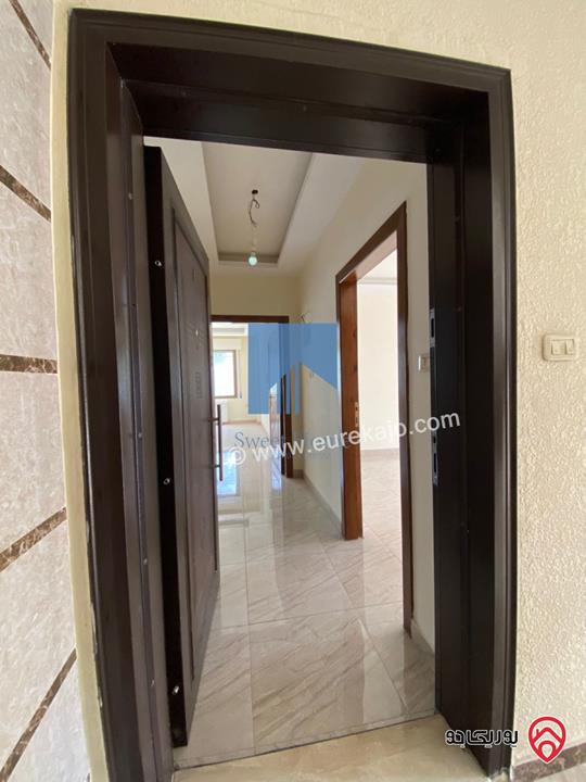 شقة طابق اول 180م تشطيب سوبر ديلوكس للبيع في عمان - الرابية