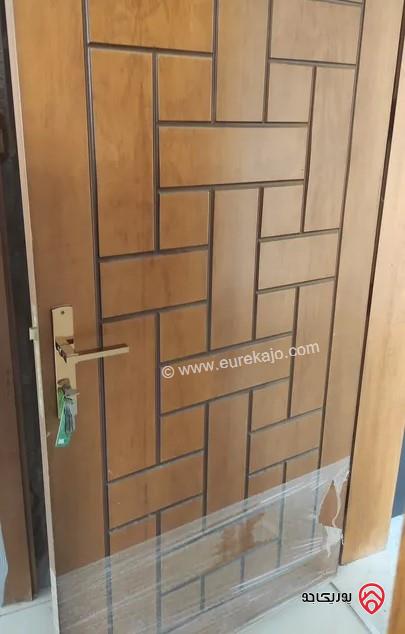شقة طابقية طابق اول مساحة 223م للبيع في عمان - دير غبار 