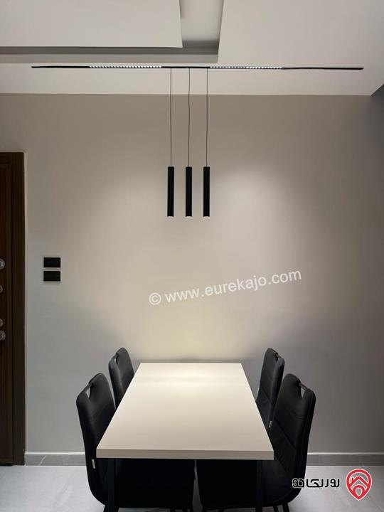 شقة طابق ثالث دوبلكس مساحة 140م للايجار مفروشة في عمان - عبدون شارع السفارة الاميركية