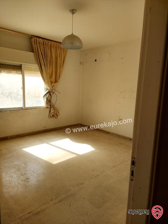 شقة طابق اول مساحة (150) متر للبيع في عمان - الرونق