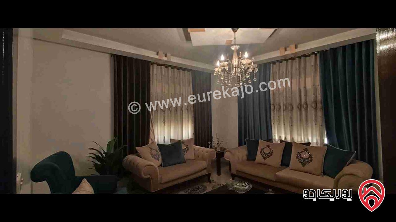 شقة طابق اول مع ترس مساحة 210م للبيع في عمان - طبربور بالقرب من دوار الدبابة