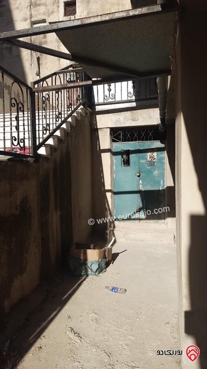 مستودع بمساحة 58 متر مربع للايجار في اربد - شارع الجامعة