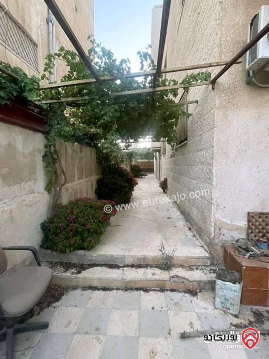 منزل مستقل مساحة الارض 1000 متر مربع ( دونم)، مساحة البناء 260 متر مربع للبيع في عمان - منطقة خريبة السوق، السوق المركزي 