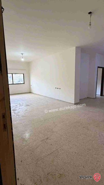 شقة فارغة مساحة 100م طابق ثاني للايجار في عمان - المدينة الرياضية