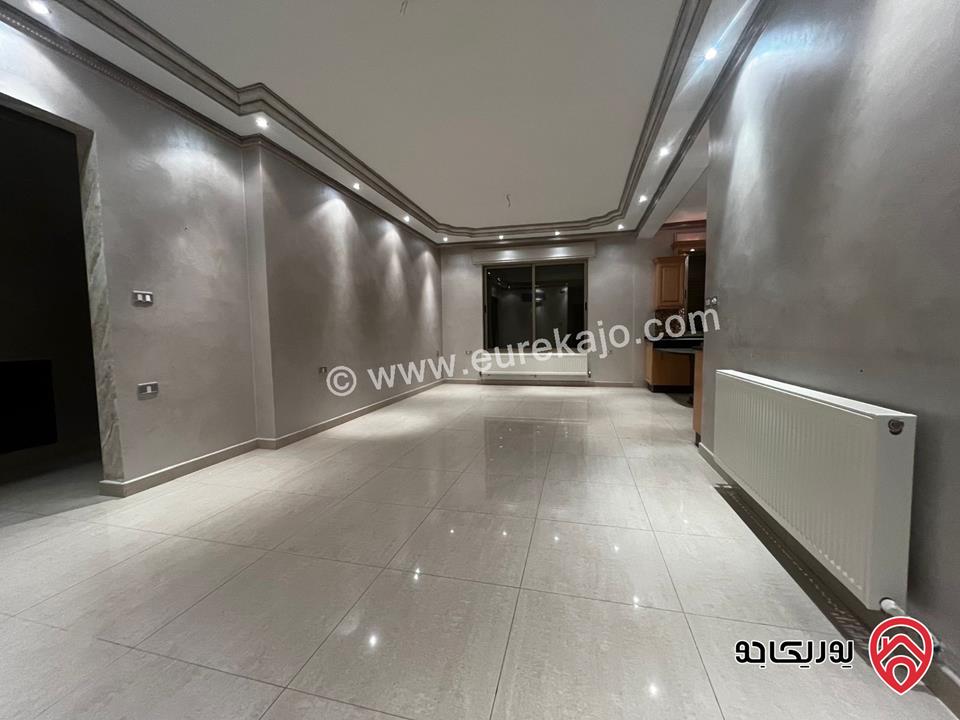 شقة طابق أول مساحة 192م للايجار في عمان - خلدا