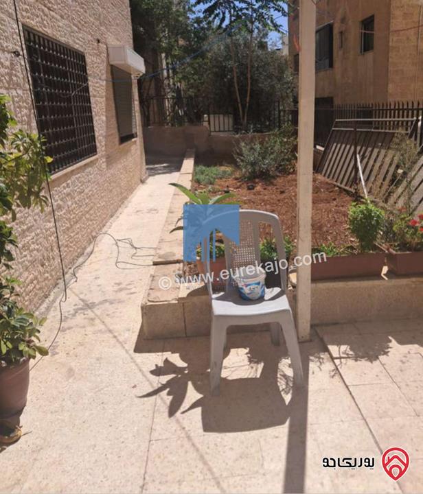 شقة مميزة شبه أرضية مساحة 90م مع حديقة وترسات 120م للبيع في عمان - خلدا