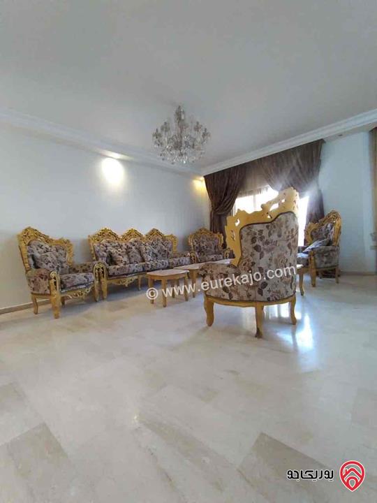 شقة فخمة جدا ومميزة مفروشة مساحة 317م طابق أول للايجار في عمان - دير غبار 4 غرف ماستر كل غرفة مع حمامها