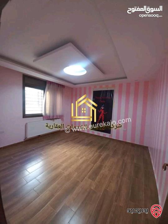 شقة سوبر ديلوكس طابق ارضي 250م داخلي و 150م خارجي للايجار في عمان - خلدا 