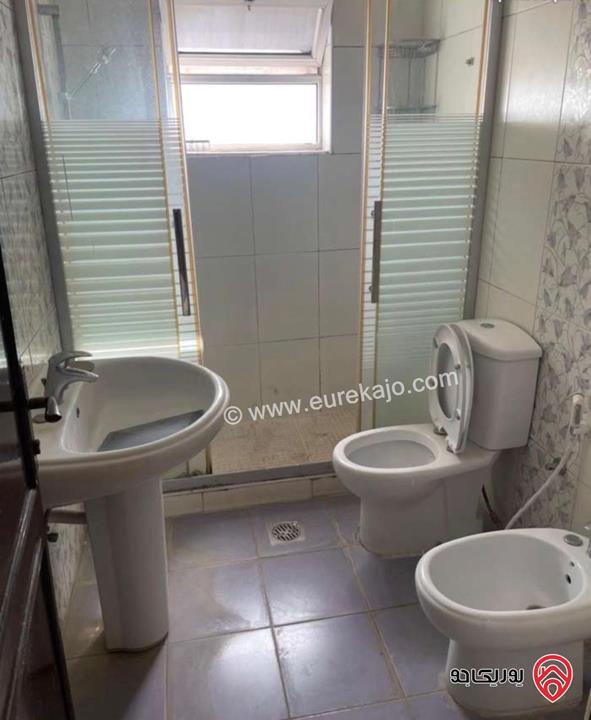 شقة طابق ثالث مساحة 170م للايجار في عمان - ام اذينة