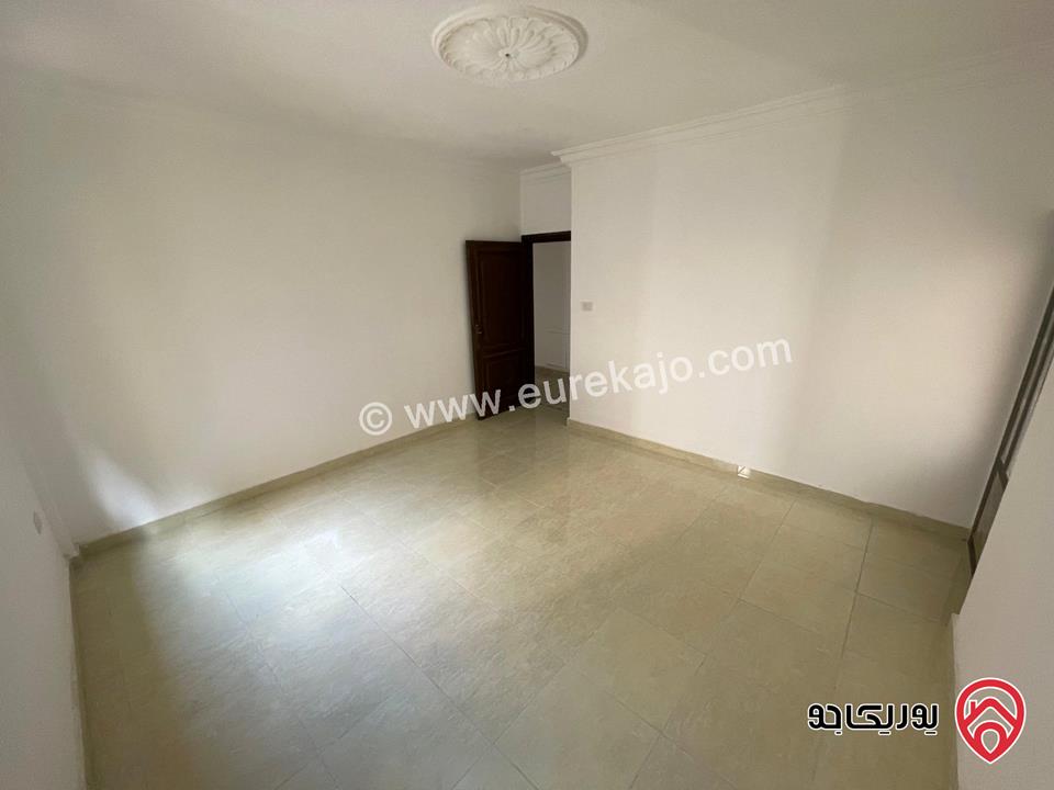 شقة سوبرديلكوس للبيع في الزرقاء- الزرقاء الجديدة مساحة 170م ط3 