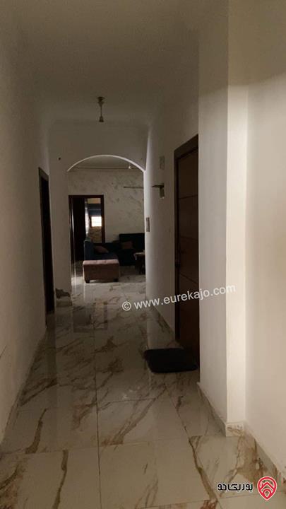 شقة أرضية مساحة 151م للبيع في الزرقاء الجديدة شارع الكرامة خلف كوفي شوب هاشم 