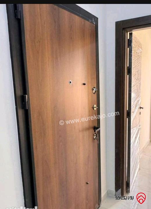 شقة طابق ارضي مساحة 120م للبيع في الزرقاء الجديدة