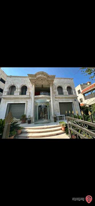 فيلا فخمة مستقلة مساحة 1000م على ارض 665م للبيع في عمان - الجندويل