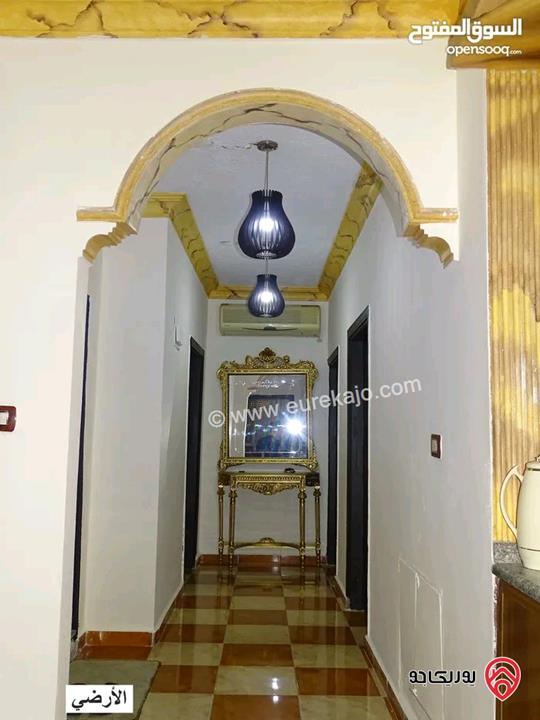 منزل مستقل مساحة الأرض 210م ومساحة البناء 400م للبيع في عمان - أبو نصير 