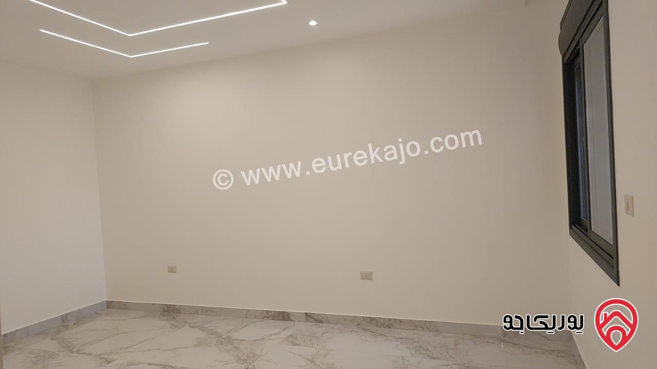 شقة ارضية مساحة 150م داخلي و 90م خارجي للبيع في عمان - عرجان 