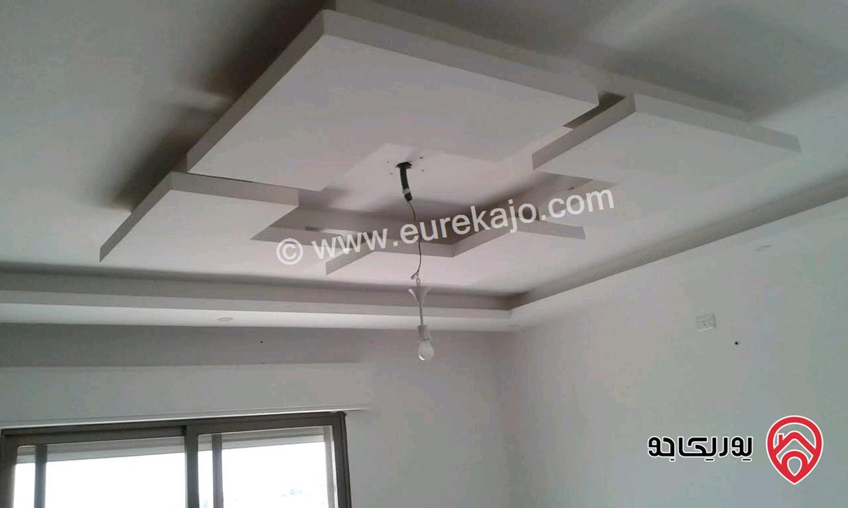 شقة فارغة طابق ثالث مساحة 130م للايجار في عمان - مرج الحمام 