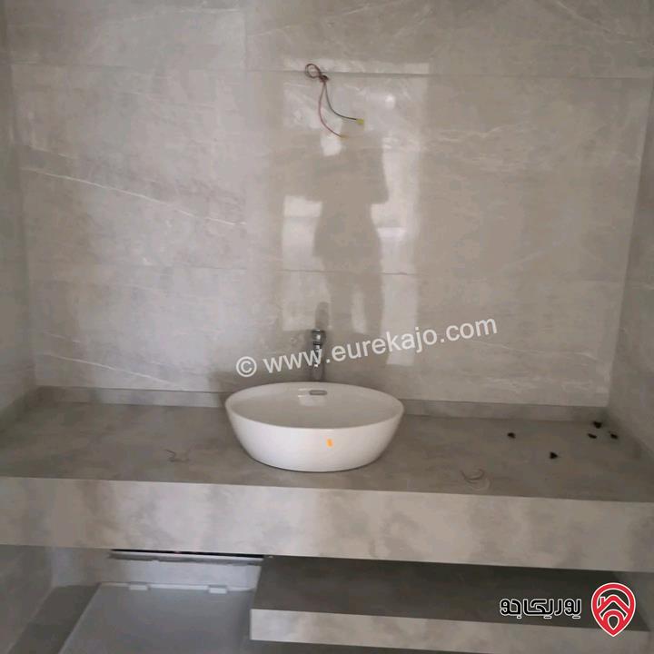 فيلا مساحة 550م على أرض 550 م للبيع في عمان - أم السماق