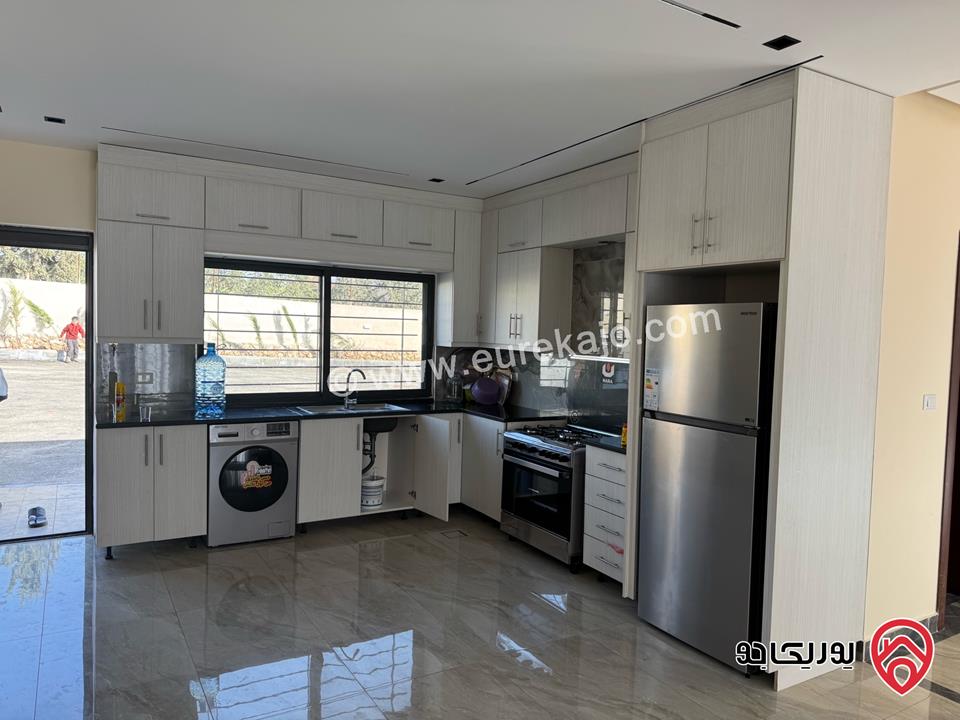 مزرعة مساحة الأرض 4 دونم والبناء 350م للبيع في المفرق - منطقة عين المعمرية شرق جرش