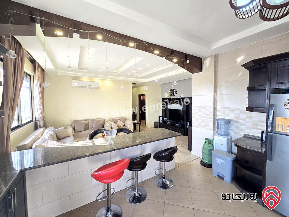 شقة مفروشة مساحة 220م طابق ثالث للإيجار في عمان - أم السماق