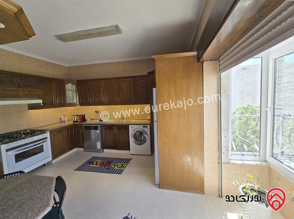 شقة مفروشة طابق ثاني مساحة 190م للايجار مفروشة في عمان - خلدا 