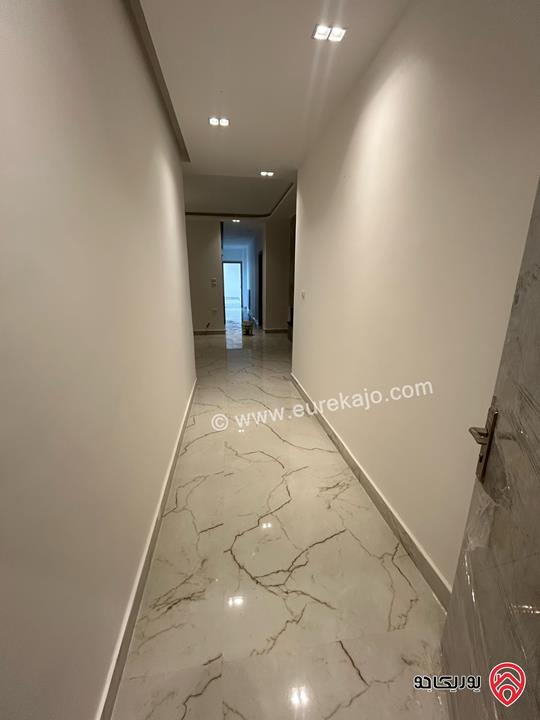 شقة مساحة 215م طابق اول للايجار في عمان - الجبيهة مقابل قصر الاميرة بسمة