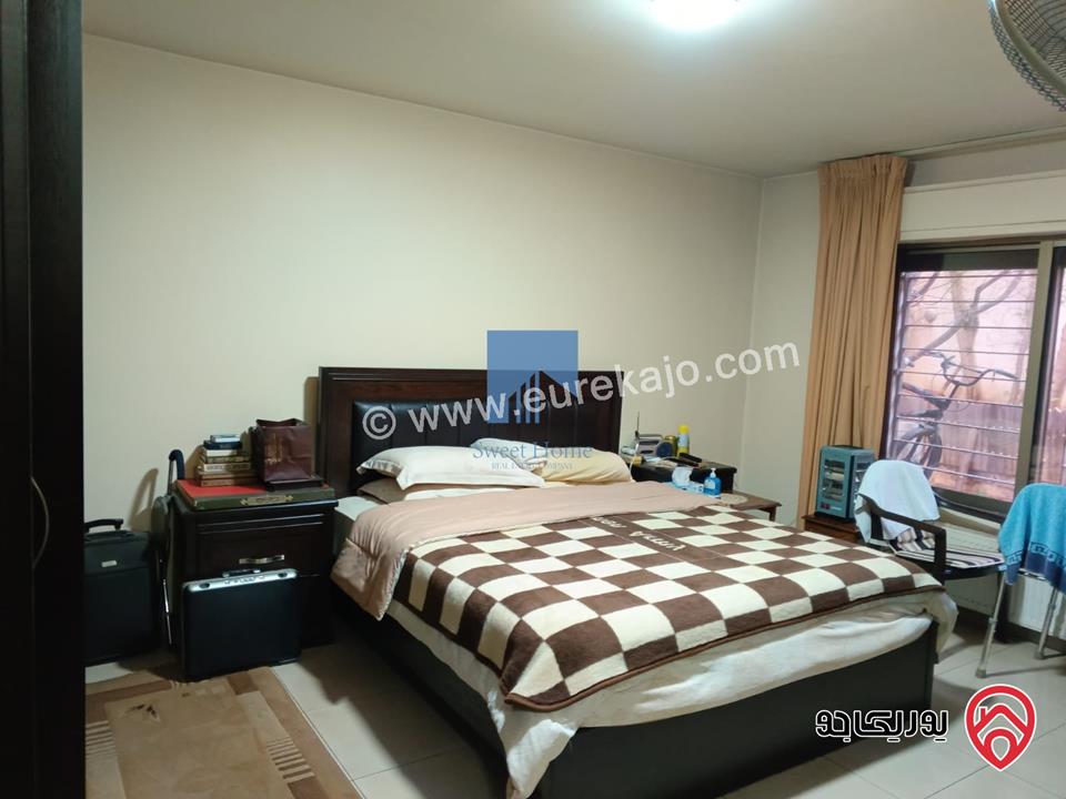 شقة أرضية مميزة مساحة 215م مع حديقة وترسات 120م للبيع في عمان - خلدا