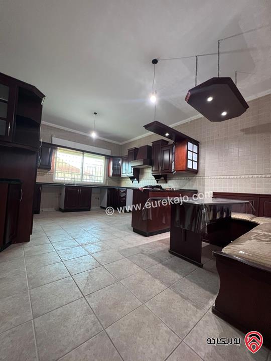 شقة طابق اول مساحة 300م للايجار في عمان - ضاحية الأمير راشد