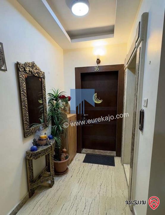 شقة فاخرة للبيع في عمان - الكرسي قرب المخابرات طابق ثالث 206م تشطيب سوبر ديلوكس