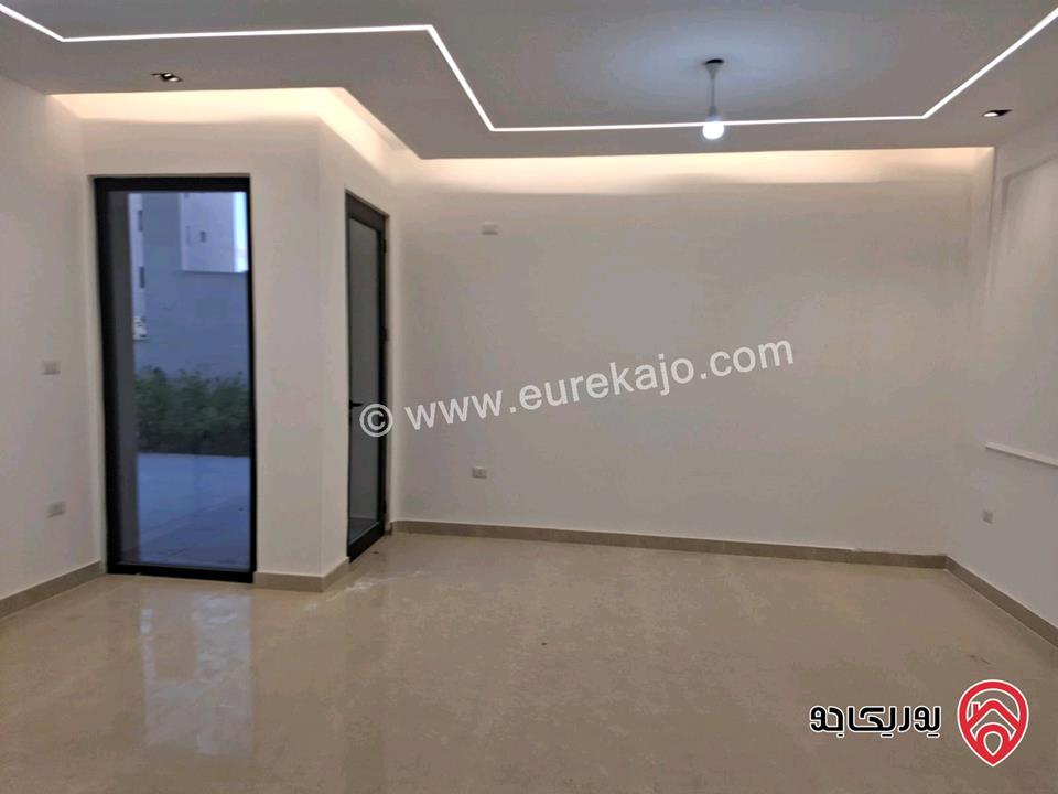 شقة أرضية مساحة 220م داخلي و 150م خارجي للبيع في عمان - شفا بدران