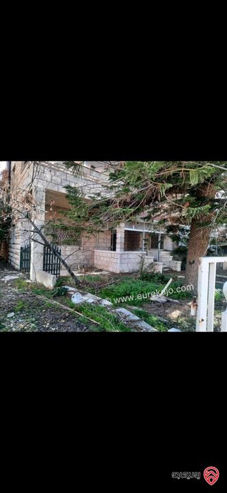 قطعة أرض مساحة 563م سكنية للبيع في عمان - جبل الحسين قرب دوار المامونية