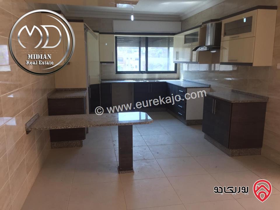 شقق فارغة للايجار في عمان - خلدا مساحات 180م تشطيبات و ديكورات سوبر ديلوكس اطلالة جميلة