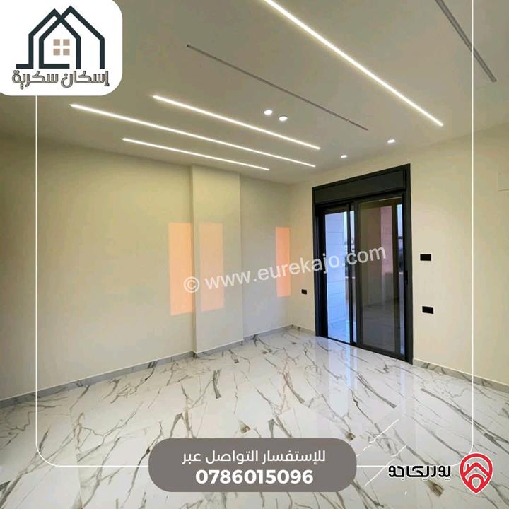 فلل متلاصقة مساحة 250م على أرض 450م للبيع في اربد - جحفية 