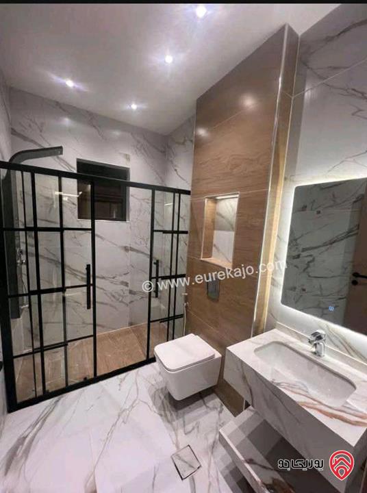 شقة سوبر ديلوكس أرضية مساحة 170م داخلي و 110م خارجي للايجار في عمان - البنيات 