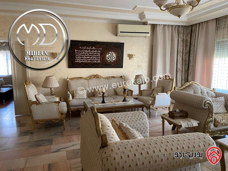 شقة مفروشة للايجار في عمان - الجاردنز مساحة 180م طابق ثالث تشطيبات و فرش سوبر ديلوكس بسعر مميز