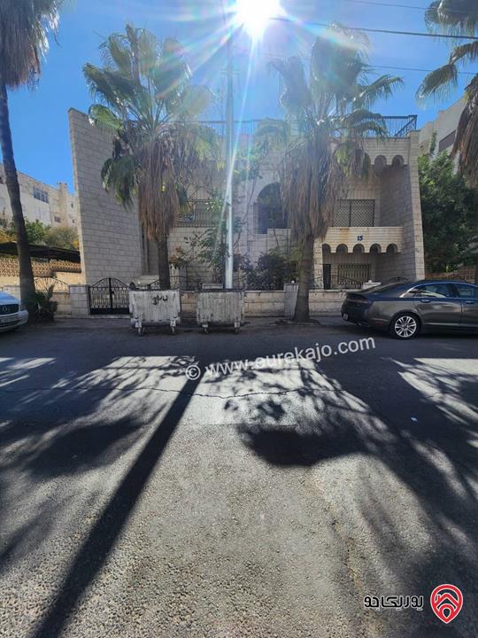 فيلا مساحة 600م على أرض 821م  للبيع في عمان - الشميساني
