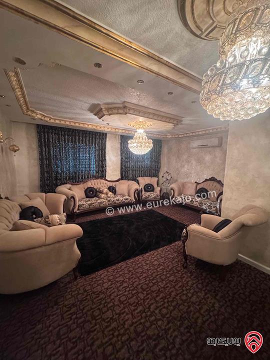 شقة طابق أول مساحة 186م للبيع في عمان - طبربور