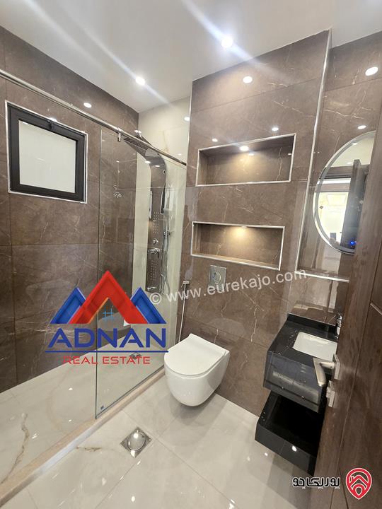 شقة جديدة مساحة 125 متر طابق ثالث للبيع في عمان - الرابية