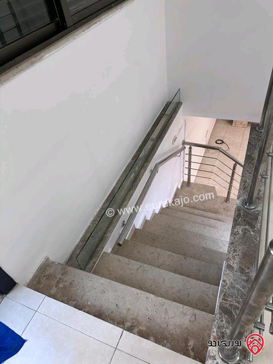 شقة فاخرة طابق ارضي دوبلكس مساحة 146م للبيع في عمان - دير غبار بالقرب من زيت وزعتر