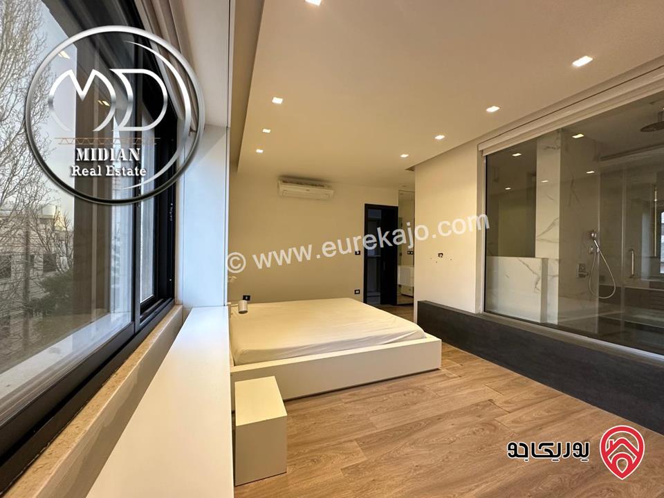 شقة مفروشة للايجار في عمان - ام السماق مساحة 300م طابق أول تشطيبات و ديكورات فندقية فرش فاخر اطلالة جميلة بسعر مميز