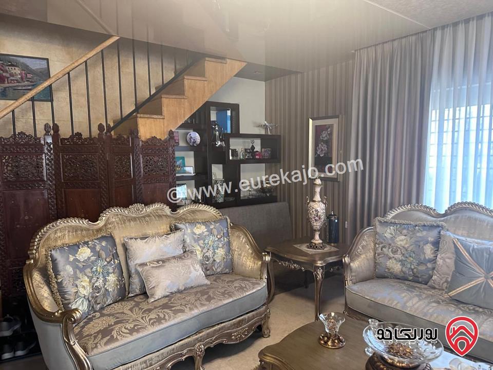 شقة طابق ثالث دوبلكس مساحة 200م للبيع في عمان - حي الصحابة – رجم عميش