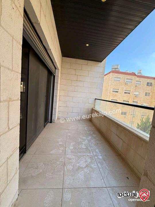 شقة فارغة مساحة 195م داخلي و 70م خارجي للايجار في عمان - البنيات 