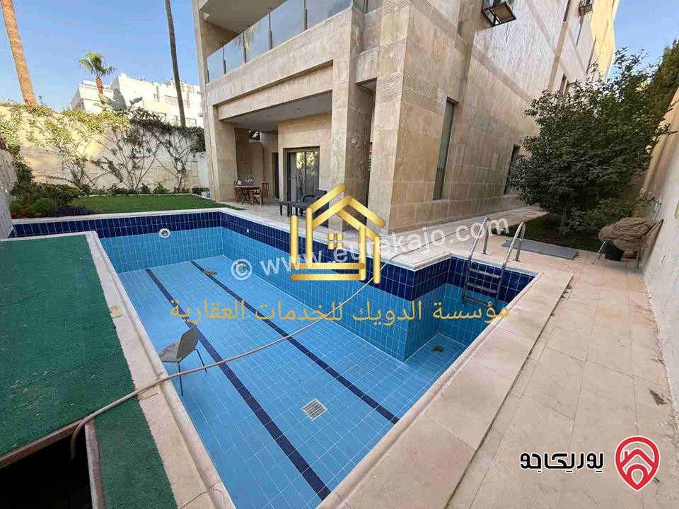 شقة دوبلكس سوبر ديلوكس مساحة 380م داخلي و 200م خارجي للايجار في عمان - عبدون