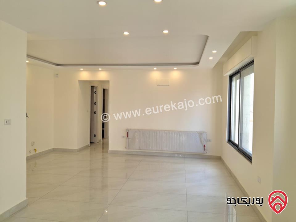 شقة جديدة طابق أول مساحة 175م للبيع في عمان - الرابية